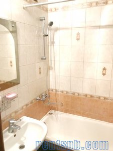 сдаем 2 комнатную квартиру Ударников 38 к 2 за 20.000