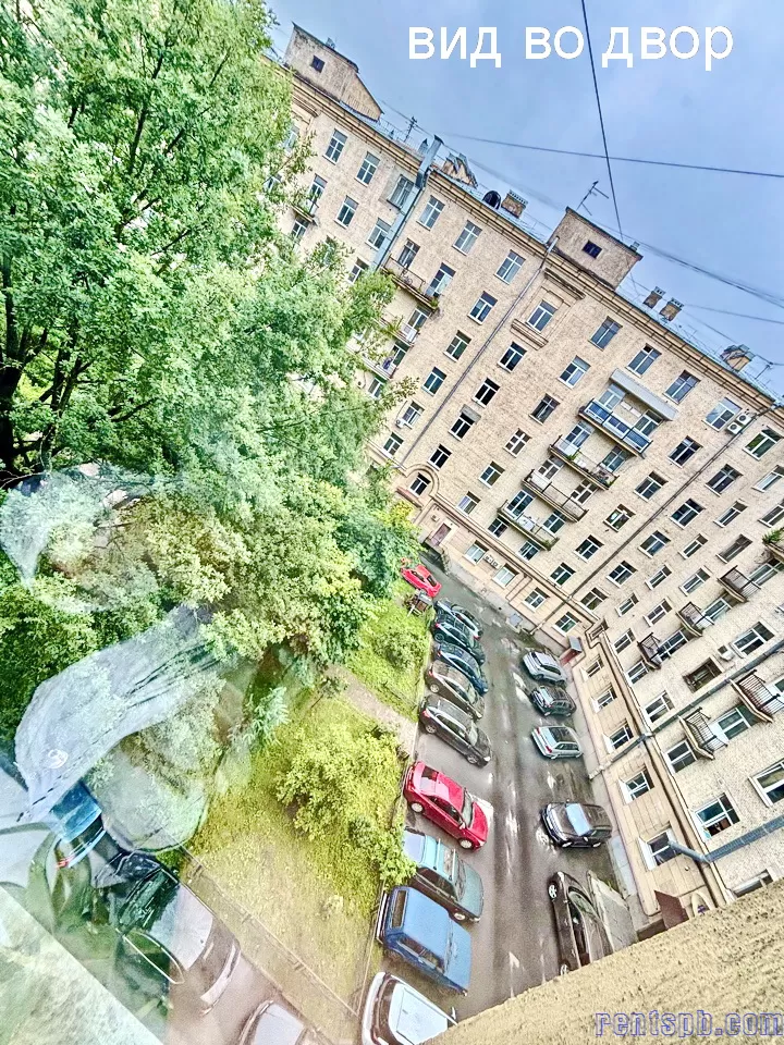 Продается комната Бабушкина 42 к 2 у метро Ломоносовская /18.0 м²