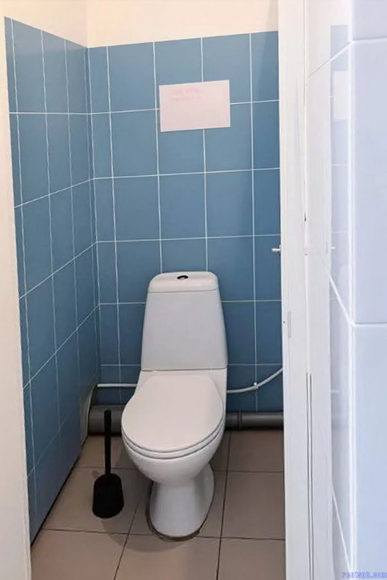 Продается комната Бабушкина 42 к 2 у метро Ломоносовская /18.0 м²