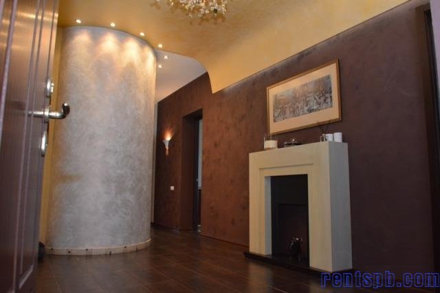 Продам квартиру     
4-к квартира  155 м²  на 4 этаже  12-этажного кирпичного дома