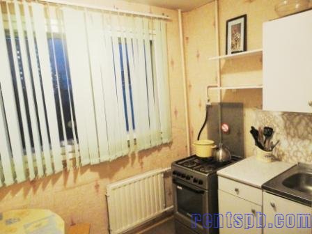 Продам квартиру у метро Озерки, ул. Сикейроса7 корпус 1