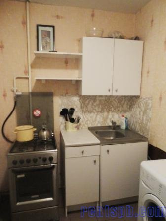Продам квартиру у метро Озерки, ул. Сикейроса7 корпус 1