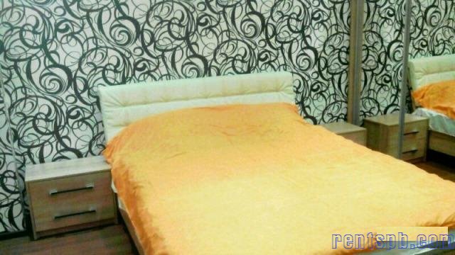 Сдам квартиру  посуточно     
Студия  32 м²  на 1 этаже  9-этажного монолитного дома