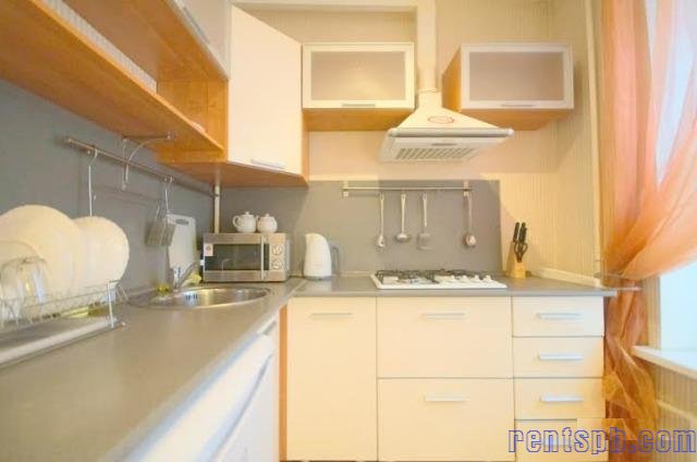 Сдам квартиру  посуточно     
Студия  26 м²  на 3 этаже  3-этажного кирпичного дома