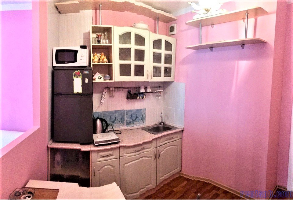 Сдаю Pink apartment на 1-2 месяца  у метро Звездная. Любой срок.
