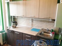 Сдаю посуточно 2 -х ком. квартиру у метро Елизаровская