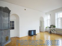 Сдам квартира в центре с видом на наб. реки Фонтанки