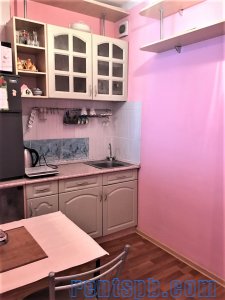 Продам квартиру -студию в новом доме у метро Звездная.