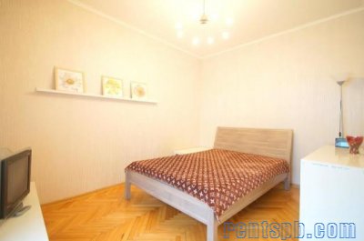 Сдам квартиру  посуточно     
Студия  26 м²  на 3 этаже  3-этажного кирпичного дома