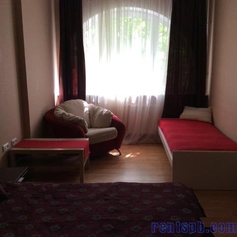 Сдам квартиру  посуточно     
3-к квартира  80 м²  на 2 этаже  7-этажного монолитного дома