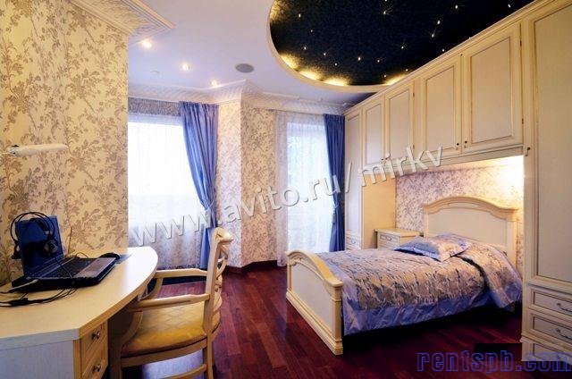 Сдам квартиру     
4-к квартира  170 м²  на 8 этаже  9-этажного монолитного дома