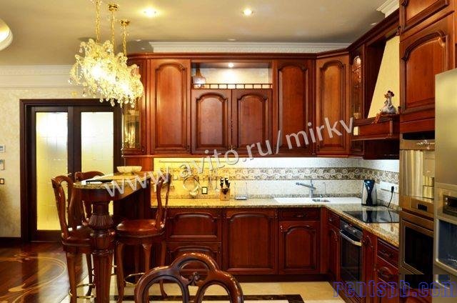 Сдам квартиру     
4-к квартира  170 м²  на 8 этаже  9-этажного монолитного дома