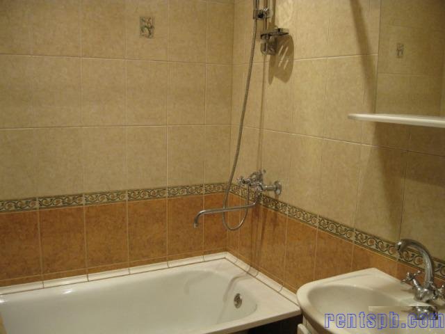 Сдам квартиру     
2-к квартира  70 м²  на 23 этаже  25-этажного кирпичного дома