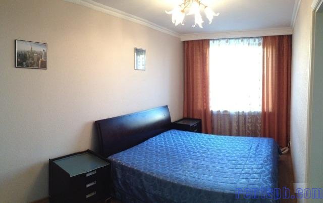 Сдам квартиру  посуточно     
3-к квартира  65 м²  на 6 этаже  9-этажного кирпичного дома