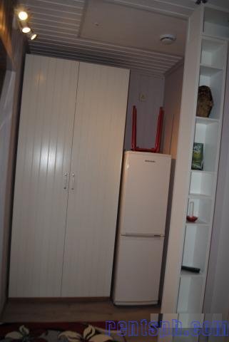 Сдам  дом  посуточно     
1-этажный дом 30 м²  ( бревно )  на участке 1.5 га  , Приозерское шоссе  , 160 км до города