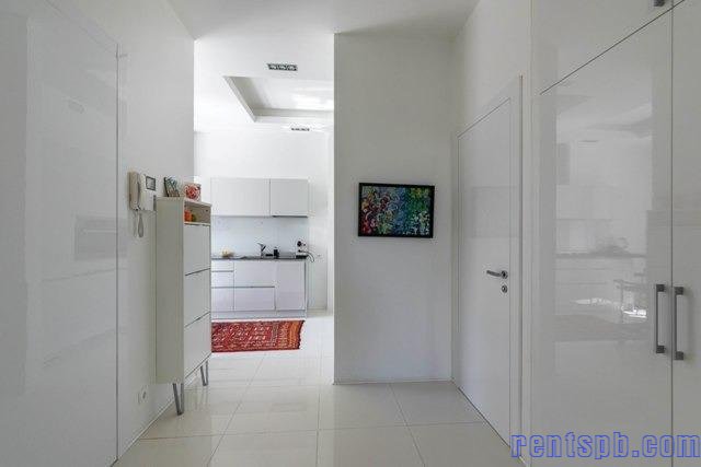 Сдам квартиру     
4-к квартира  175 м²  на 4 этаже  5-этажного кирпичного дома