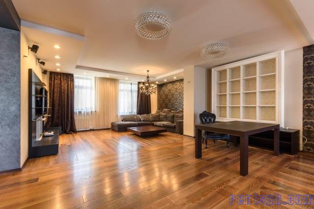 Сдам квартиру     
4-к квартира  300 м²  на 5 этаже  7-этажного монолитного дома