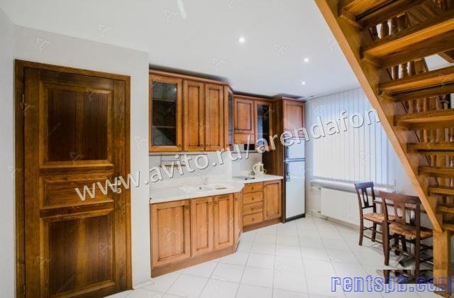 Сдам квартиру     
2-к квартира  70 м²  на 5 этаже  9-этажного кирпичного дома