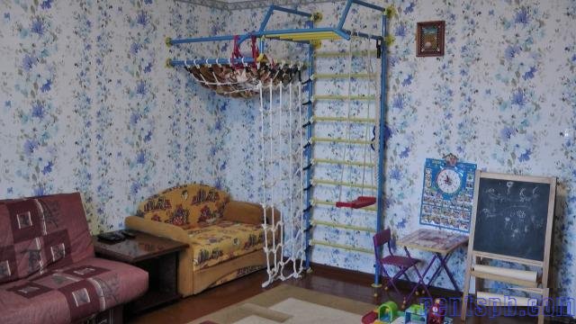 Продам квартиру     
2-к квартира  76 м²  на 6 этаже  6-этажного кирпичного дома