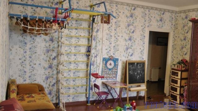 Продам квартиру     
2-к квартира  76 м²  на 6 этаже  6-этажного кирпичного дома