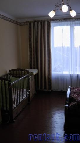 Продам квартиру     
2-к квартира  76 м²  на 6 этаже  6-этажного кирпичного дома