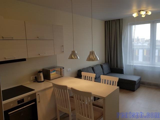 Сдам квартиру     
2-к квартира  53 м²  на 9 этаже  10-этажного монолитного дома