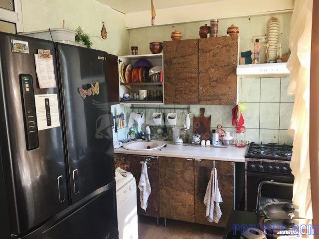 Продам квартиру     
4-к квартира  93 м²  на 1 этаже  5-этажного панельного дома
