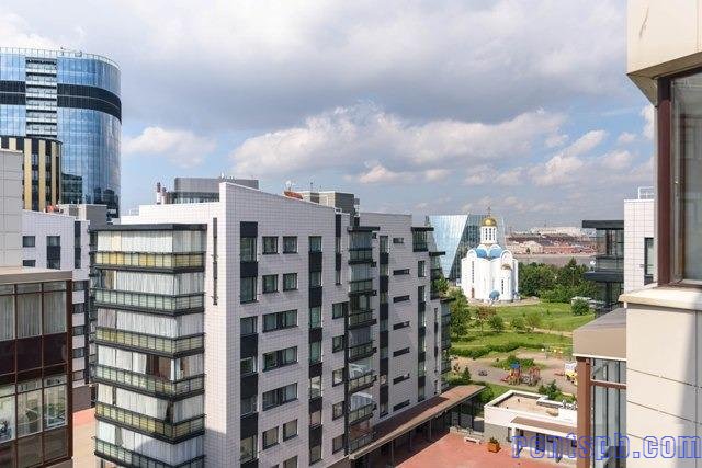 Сдам квартиру     
4-к квартира  150 м²  на 12 этаже  14-этажного монолитного дома