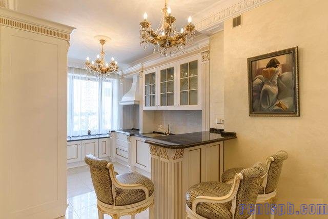 Сдам квартиру     
4-к квартира  150 м²  на 12 этаже  14-этажного монолитного дома
