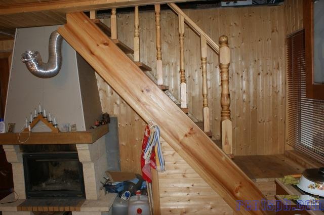 Сдам  дачу     
2-этажный дом 115 м²  ( бревно )  на участке 12 сот.  , Киевское шоссе  , 80 км до города