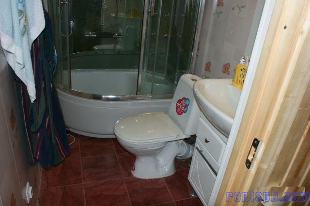 Сдам  дачу     
2-этажный дом 115 м²  ( бревно )  на участке 12 сот.  , Киевское шоссе  , 80 км до города