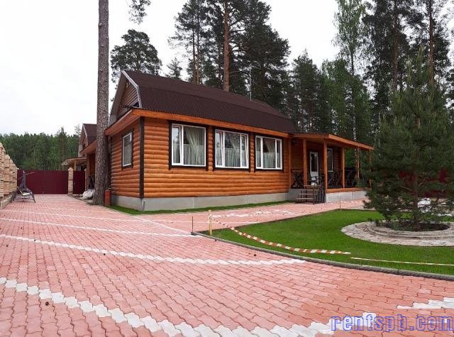 Сдам  дом  посуточно     
2-этажный дом 250 м²  ( брус )  на участке 20 сот.  , Приозерское шоссе  , 30 км до города