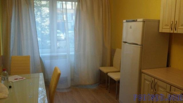 Сдам квартиру     
4-к квартира  113 м²  на 1 этаже  10-этажного монолитного дома