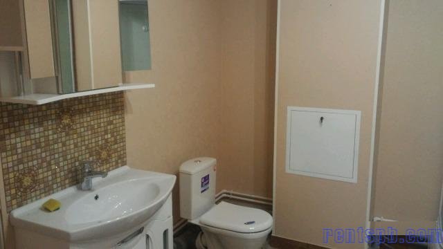 Сдам квартиру     
4-к квартира  113 м²  на 1 этаже  10-этажного монолитного дома