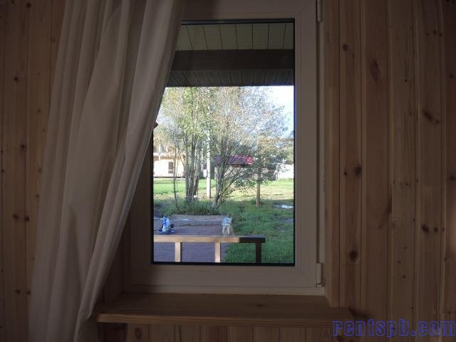 Сдам  коттедж  посуточно     
2-этажный коттедж 65 м²  ( брус )  на участке 40 сот.  , Приозерское шоссе  , 49 км до города
