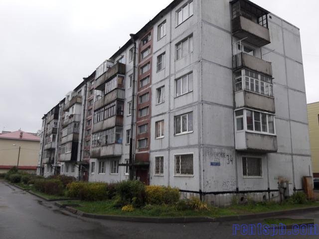 Продам квартиру     
2-к квартира  40 м²  на 5 этаже  5-этажного панельного дома