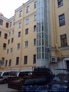 Продам квартиру     
4-к квартира  75.2 м²  на 5 этаже  6-этажного кирпичного дома
