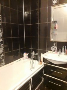 Продаётся просторная 3-х комнатная квартира