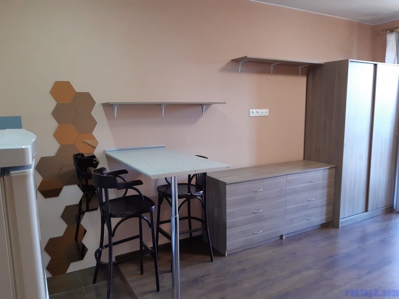 Сдам студию 27 м² со свежим ремонтом