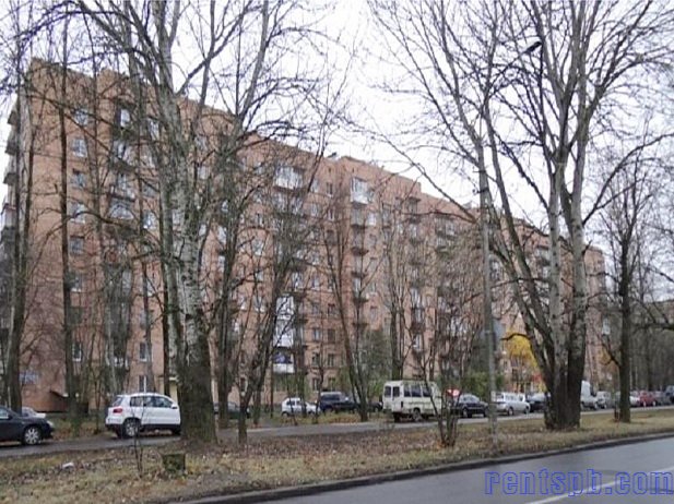 Квартира  рядом с парком и заливом с хорошим ремонтом  ул. Чекистов 44  !