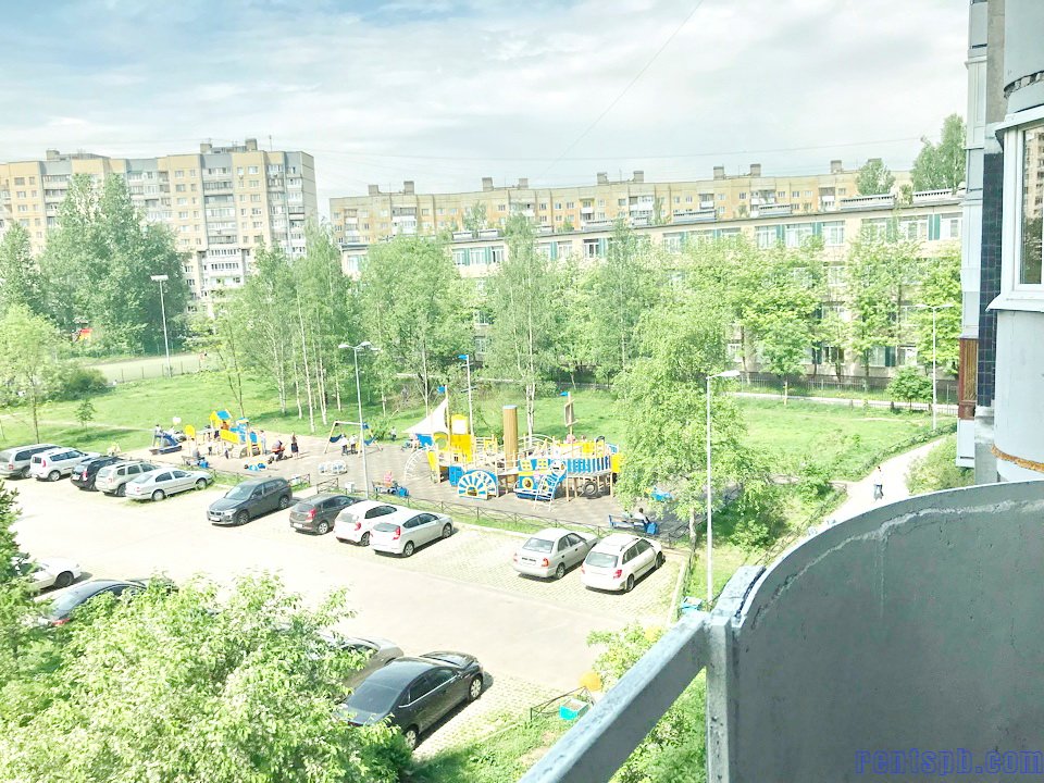 сдаем 2 комнатную квартиру Ударников 38 к 2 за 20.000