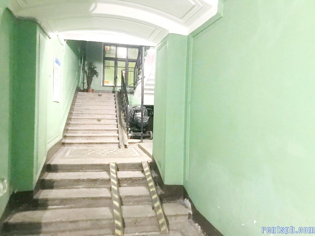 Предлагается в аренду у метро Пушкинская  вблизи с Витебским вокзалом!