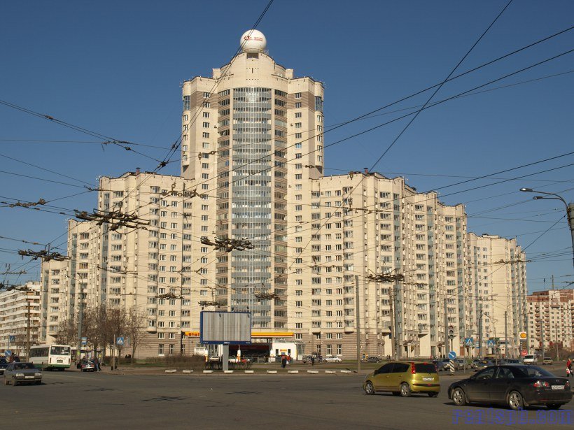 Сдам отличную  квартиру в  нов/доме Ленинский пр. 104 корпус 5