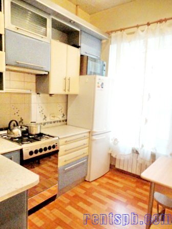 Сдается я квартира с евро ремонтом ул. Казанская 34   /Гривцова