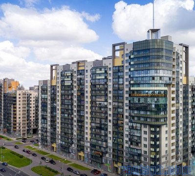 Продается  уникальная просторная квартира с видом на залив!