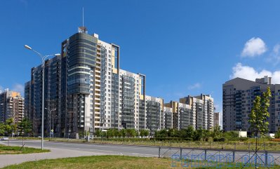 Продается  уникальная просторная квартира с видом на залив!