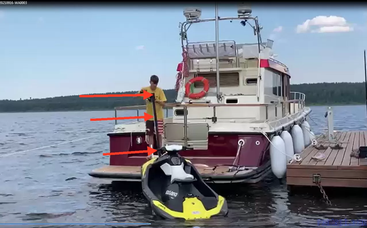 Подъемники для гидроциклов и лодок. Кран, лифт, boat lift, watercraft.