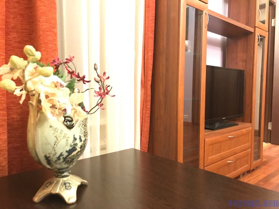 сдаю  Австрийская площадь / Каменноостровский проспект 13/2