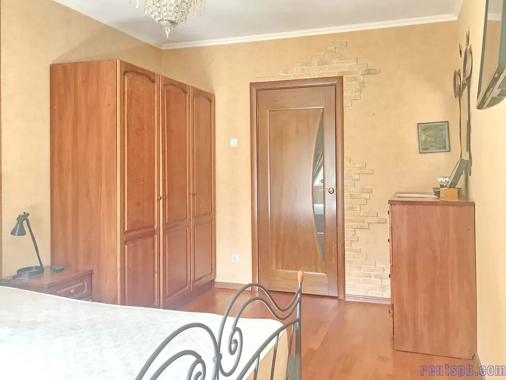Сдаем хорошую кв-ру Коломяжский проспект 36 корп. 2