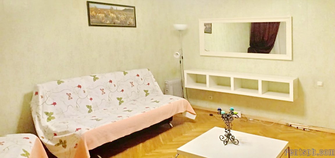 Квартира в аренду Миргородская 12